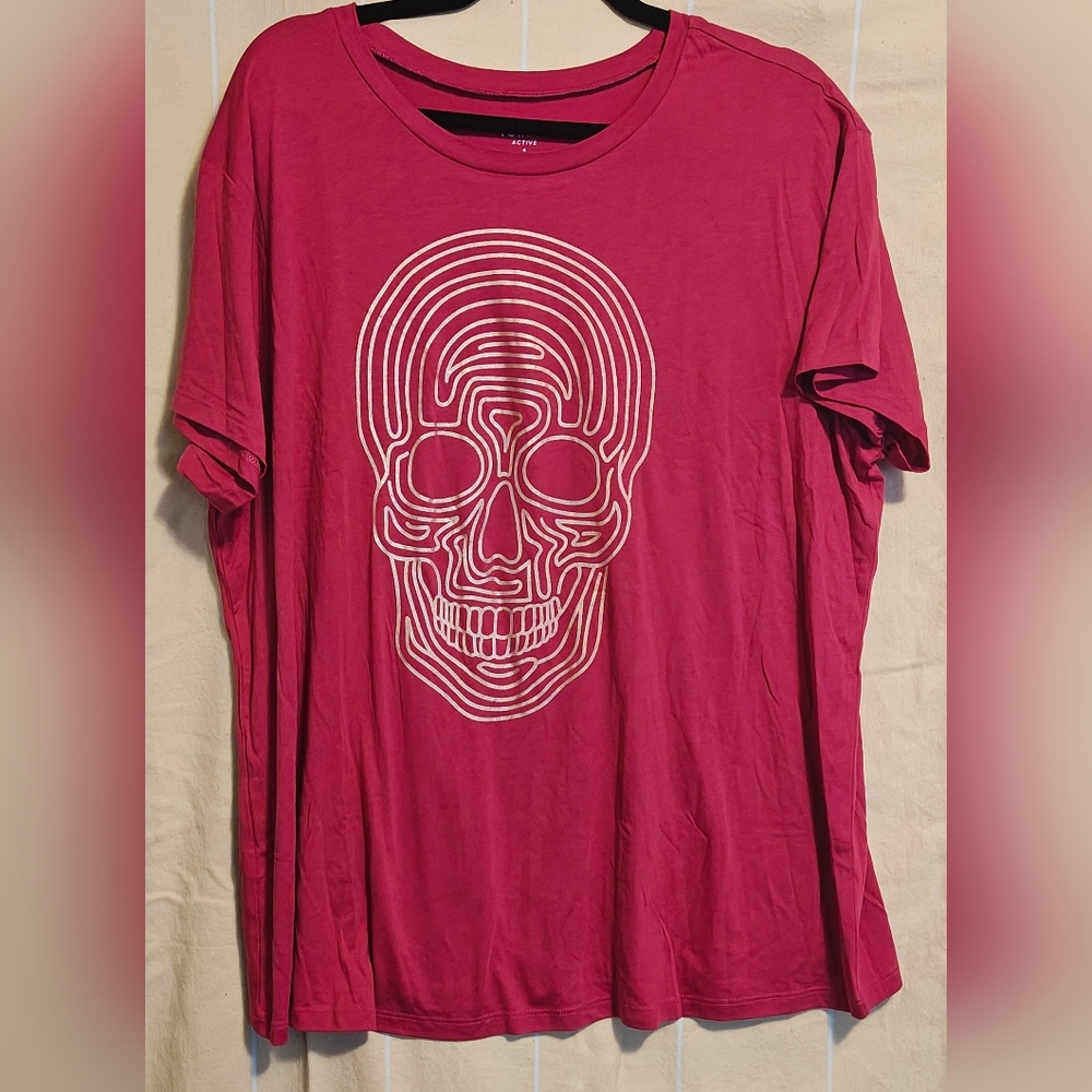 Torrid Performance Cotton Short Sleeve Active Tee Linear Skull Rosebud Sz 1